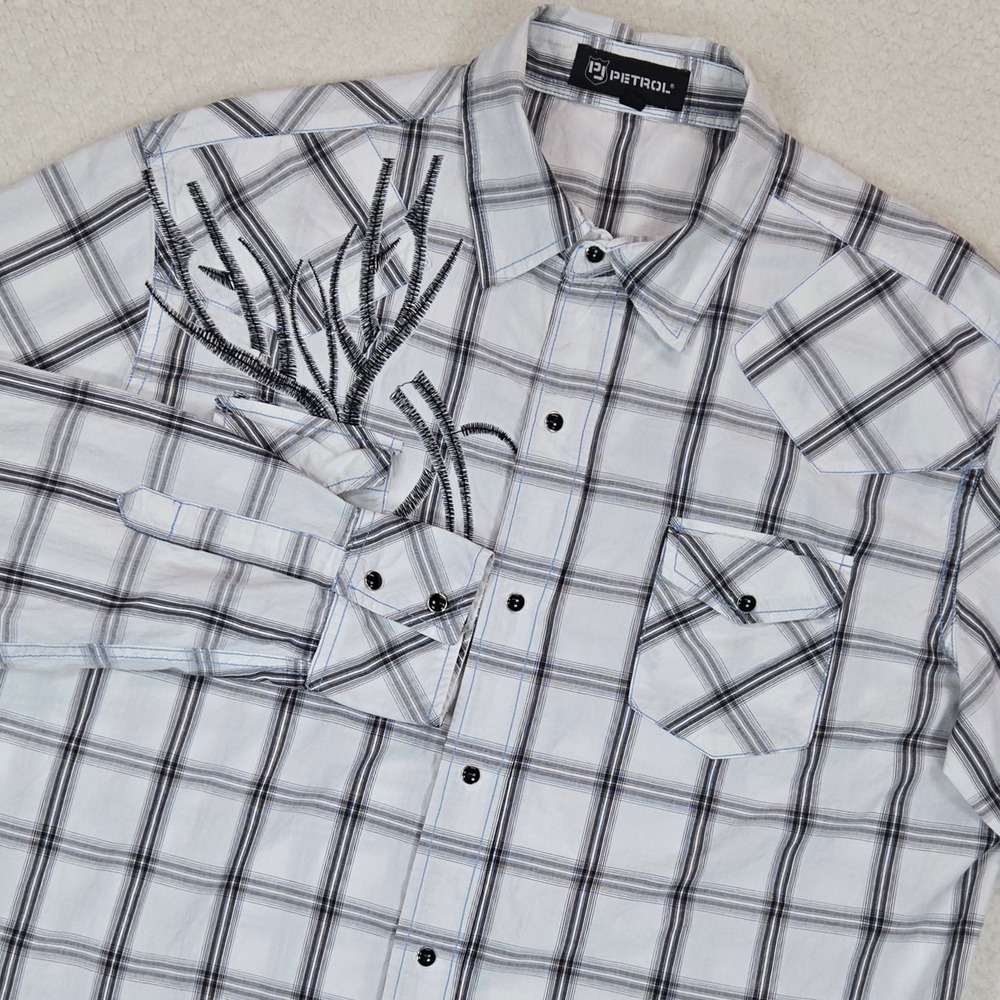 Petrol Western Shirt Mens XL White Black Plaid Tribal Embroidered Snap Front
